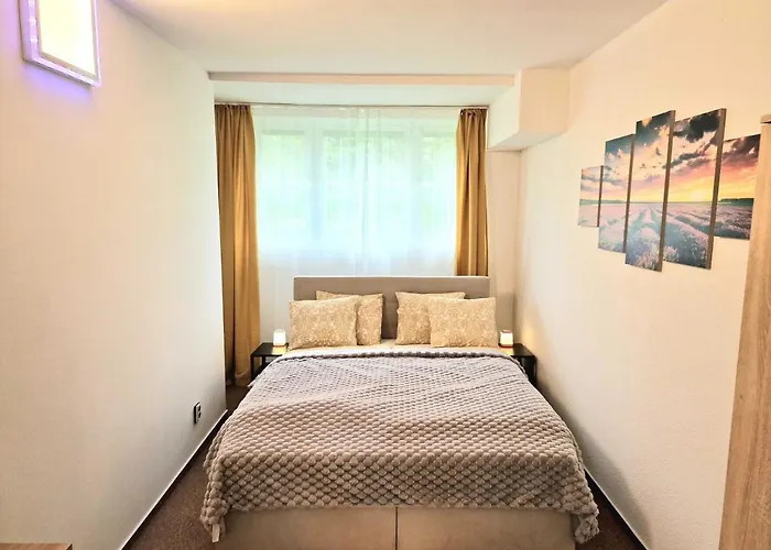 Wellness Gold Apartment With Private Sauna & Jacuzzi